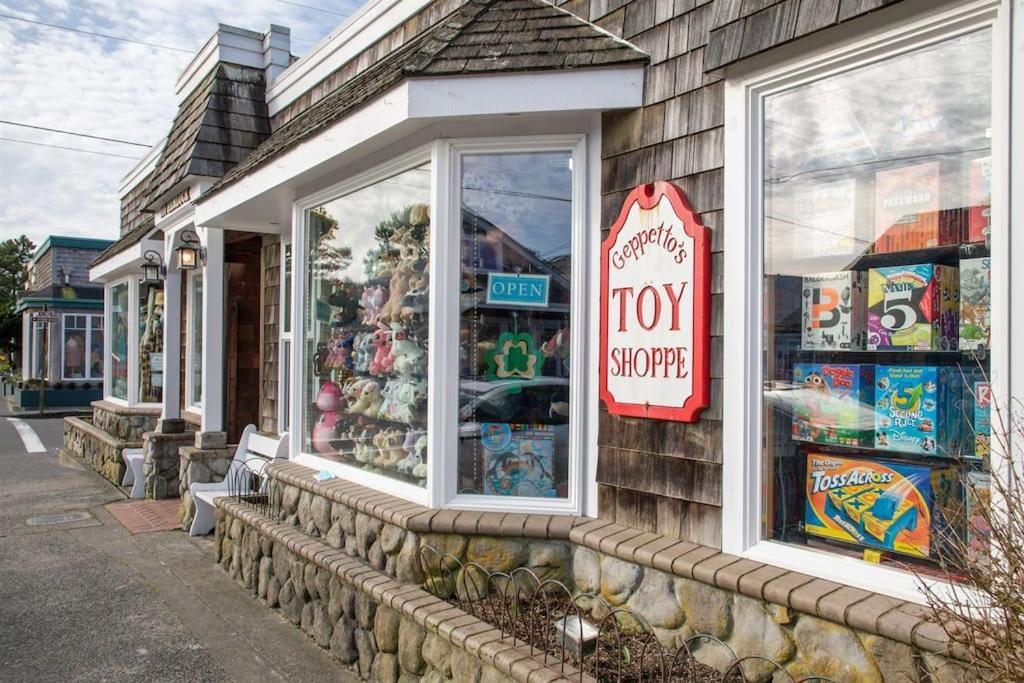 Cannon Beach Vibes, Steps To The Beach,Wifi,3 Full Bedroom En Suites With 3 Fireplaces,Near Downtown Exterior foto